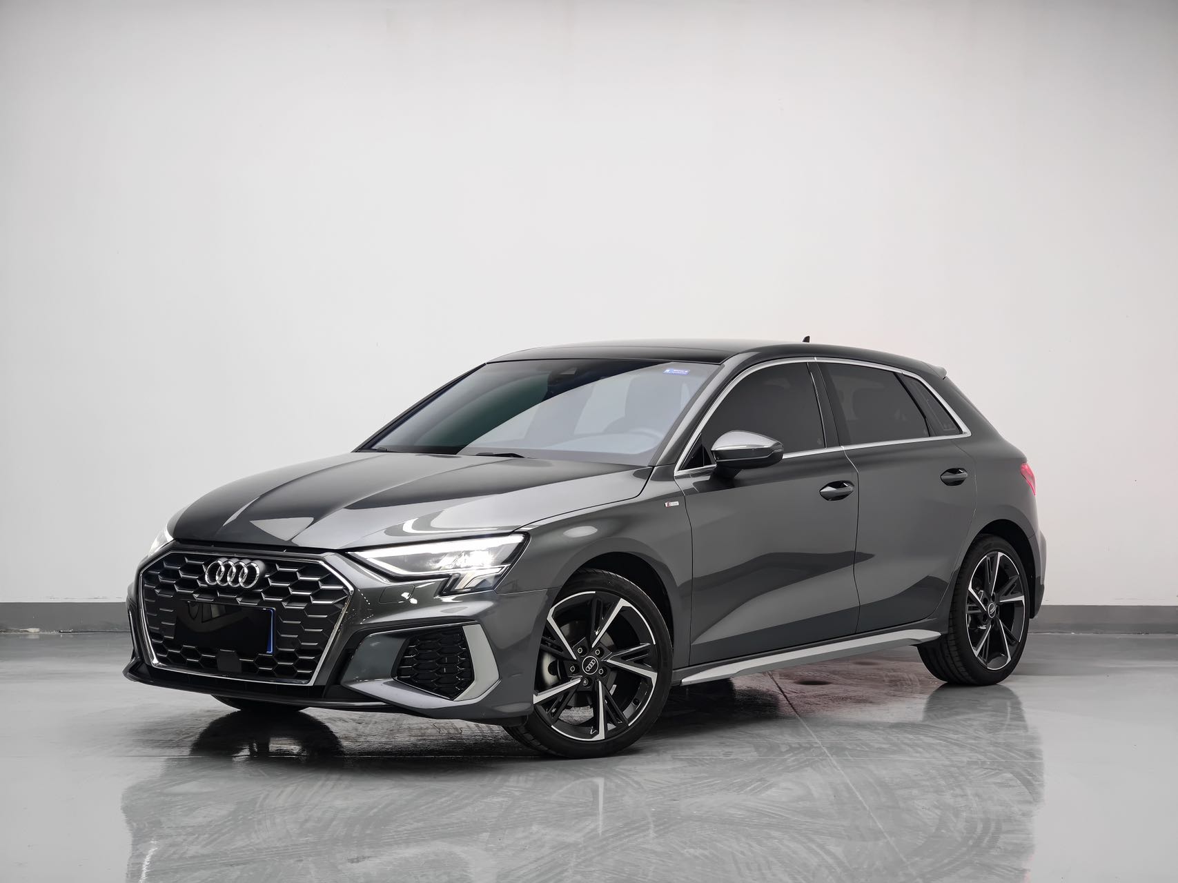 2023 модель обновлённая версия Sportback 35TFSI стильная спортивная модель