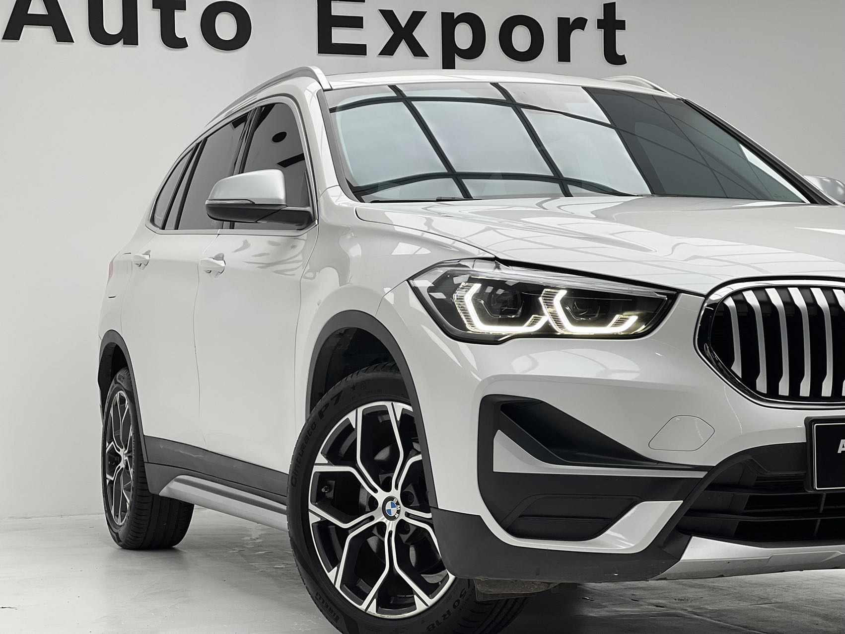 BMW X1 2022 года sDrive20Li Fashion Edition