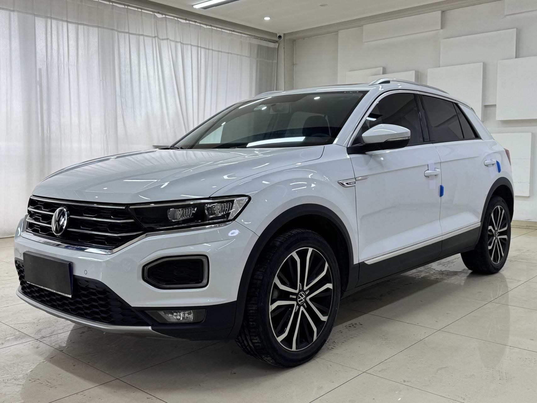 Volkswagen T-ROC T-Roc 2022 280TSI DSG передний привод Comfort PLUS